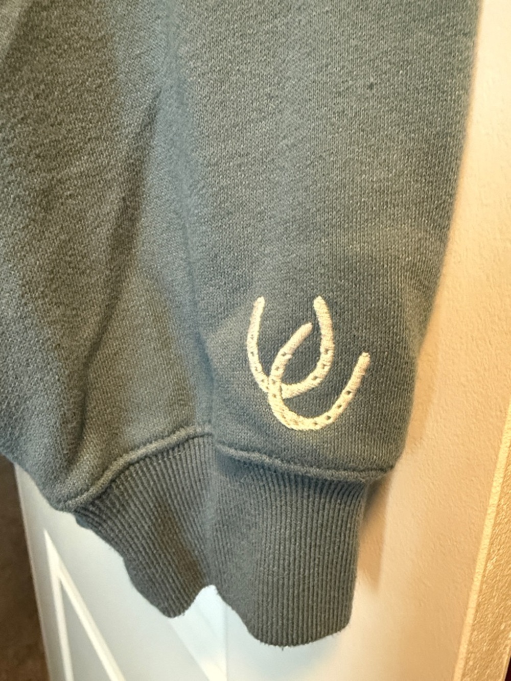 NEW!! Hollister Nashville Hoodie in Slate Blue size XL - Picture 4 of 7